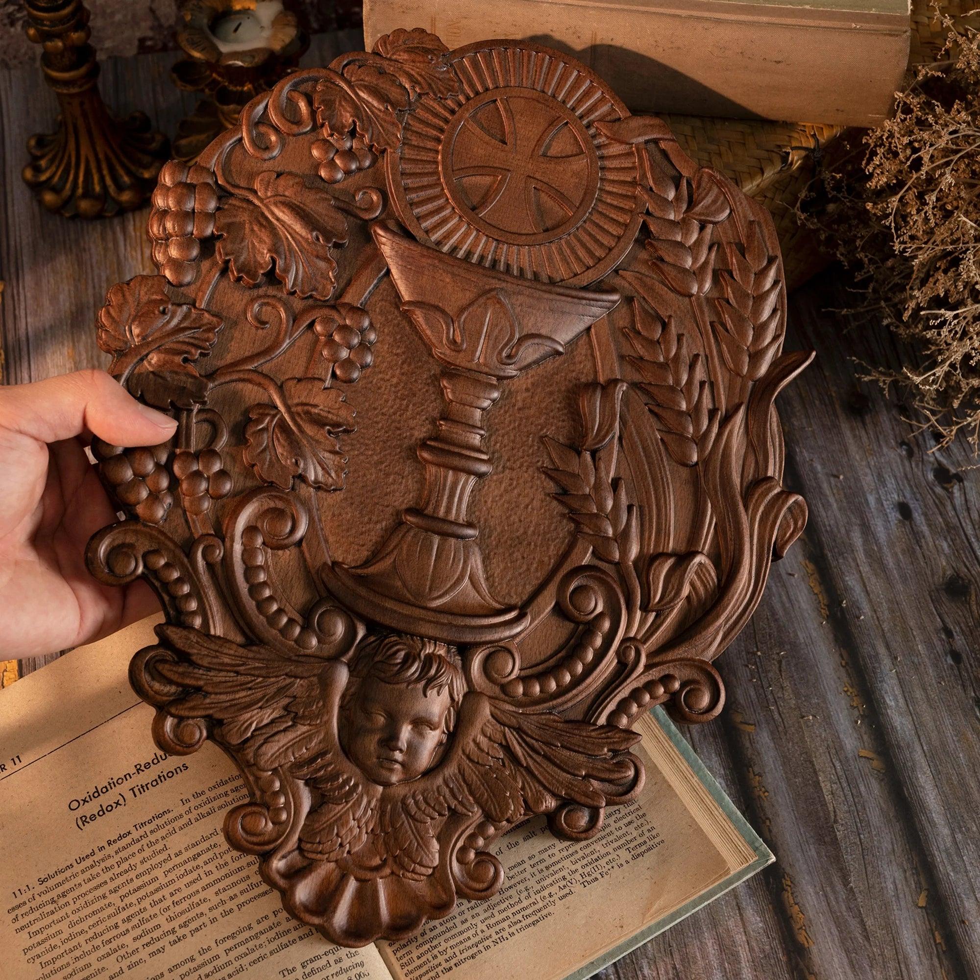 Scultura Cristiana in Legno della Prima Comunione