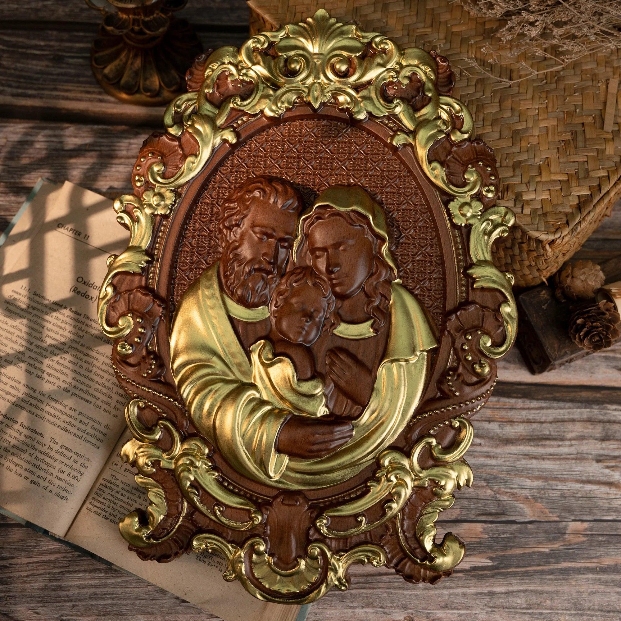 Scultura in legno Sacra Famiglia