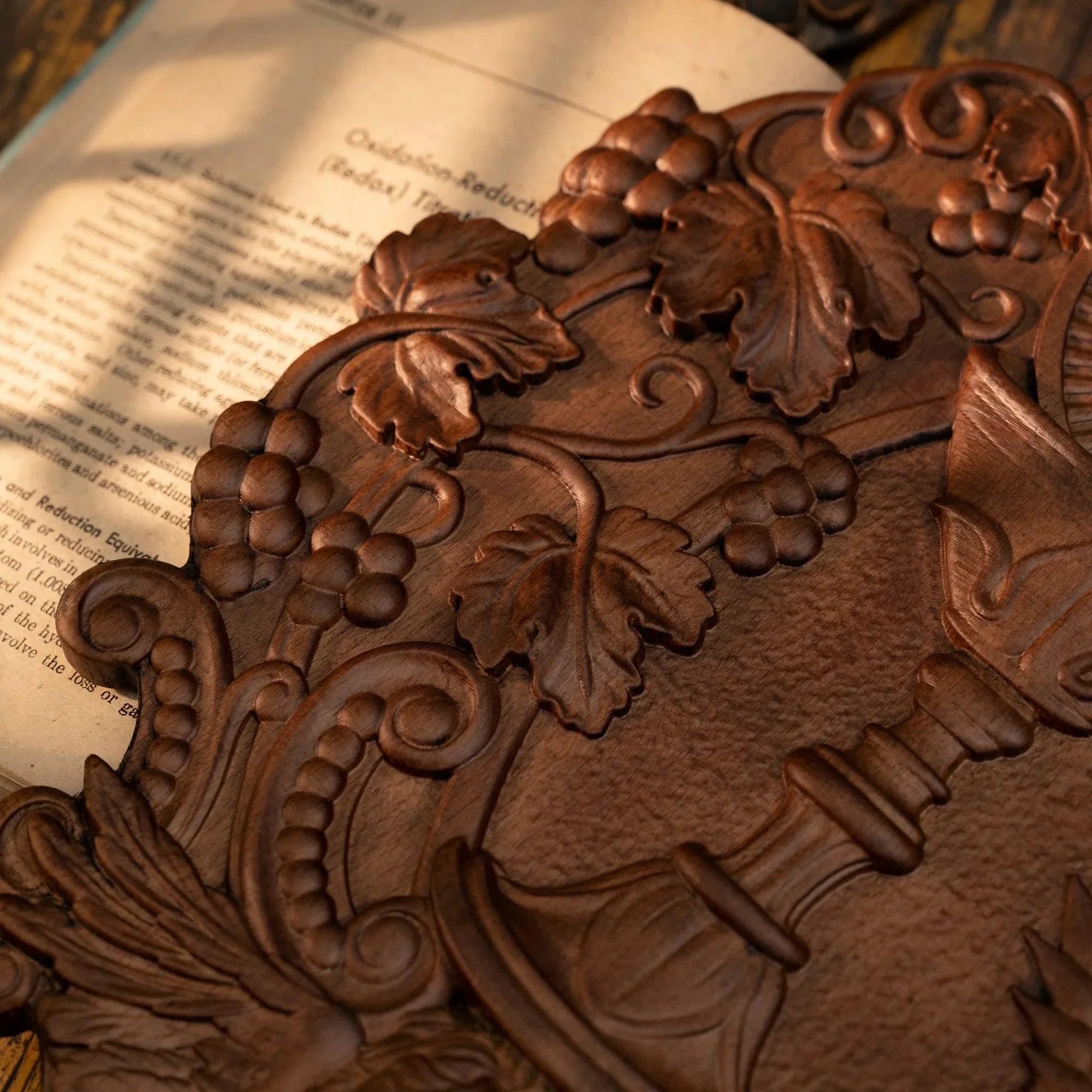 Scultura Cristiana in Legno della Prima Comunione