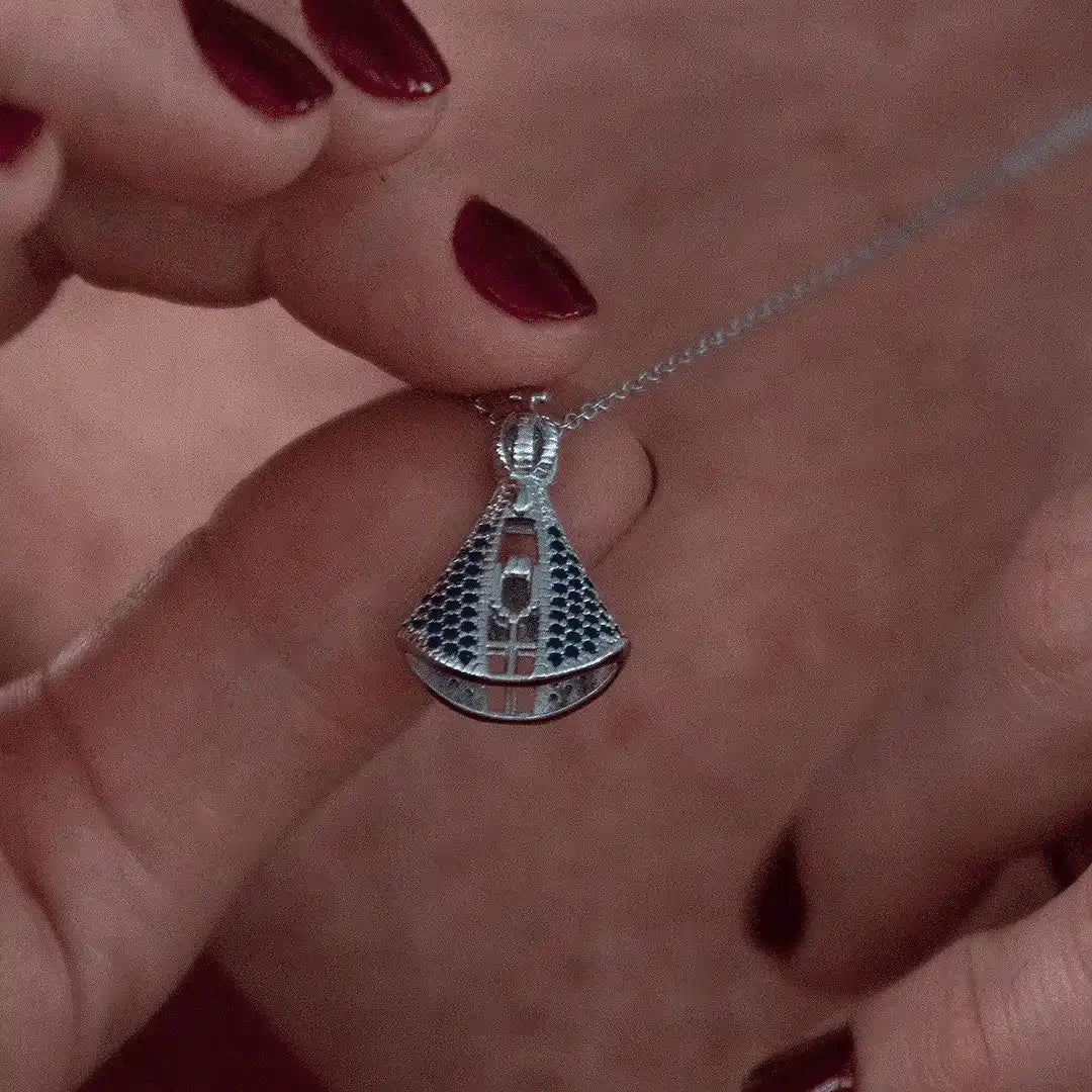 (ACQUISTANE 1 E RICEVINE 2) Collana Madonna - Zircone Blu e Argento