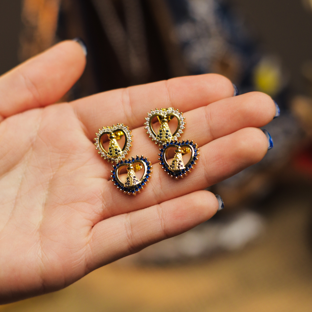 Orecchini della Madonna di Aparecida – Luce e Devozione