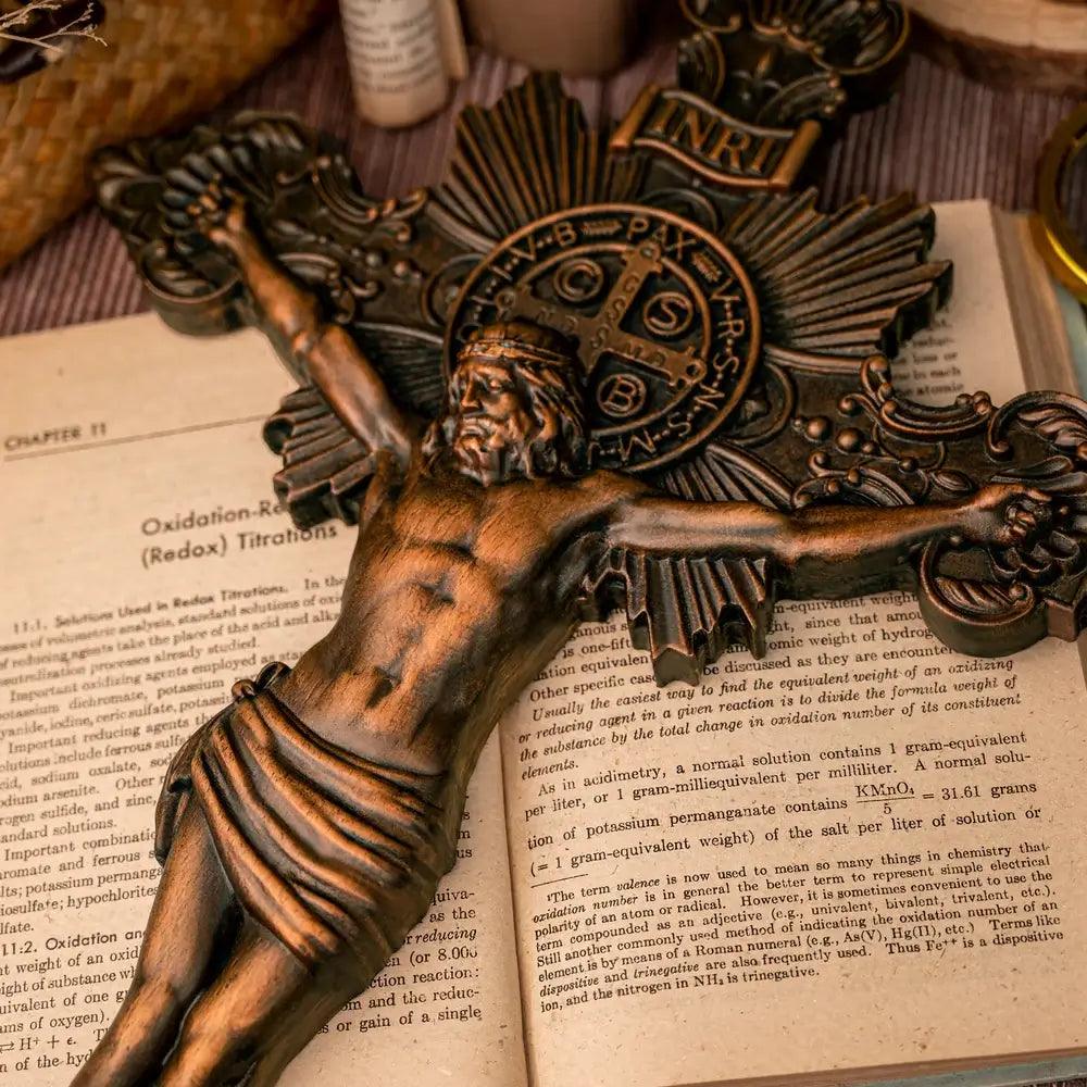 Croce esorcista di San Benedetto