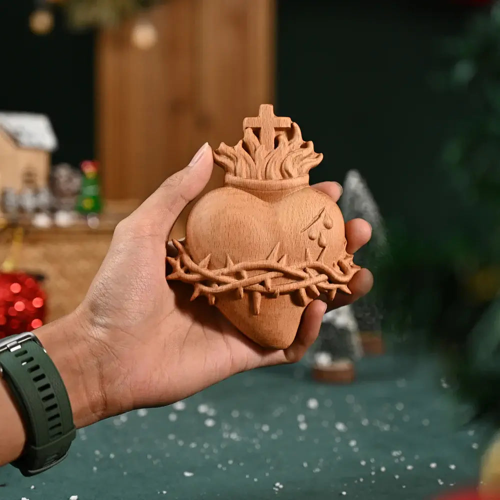 Santi Cuori in Legno