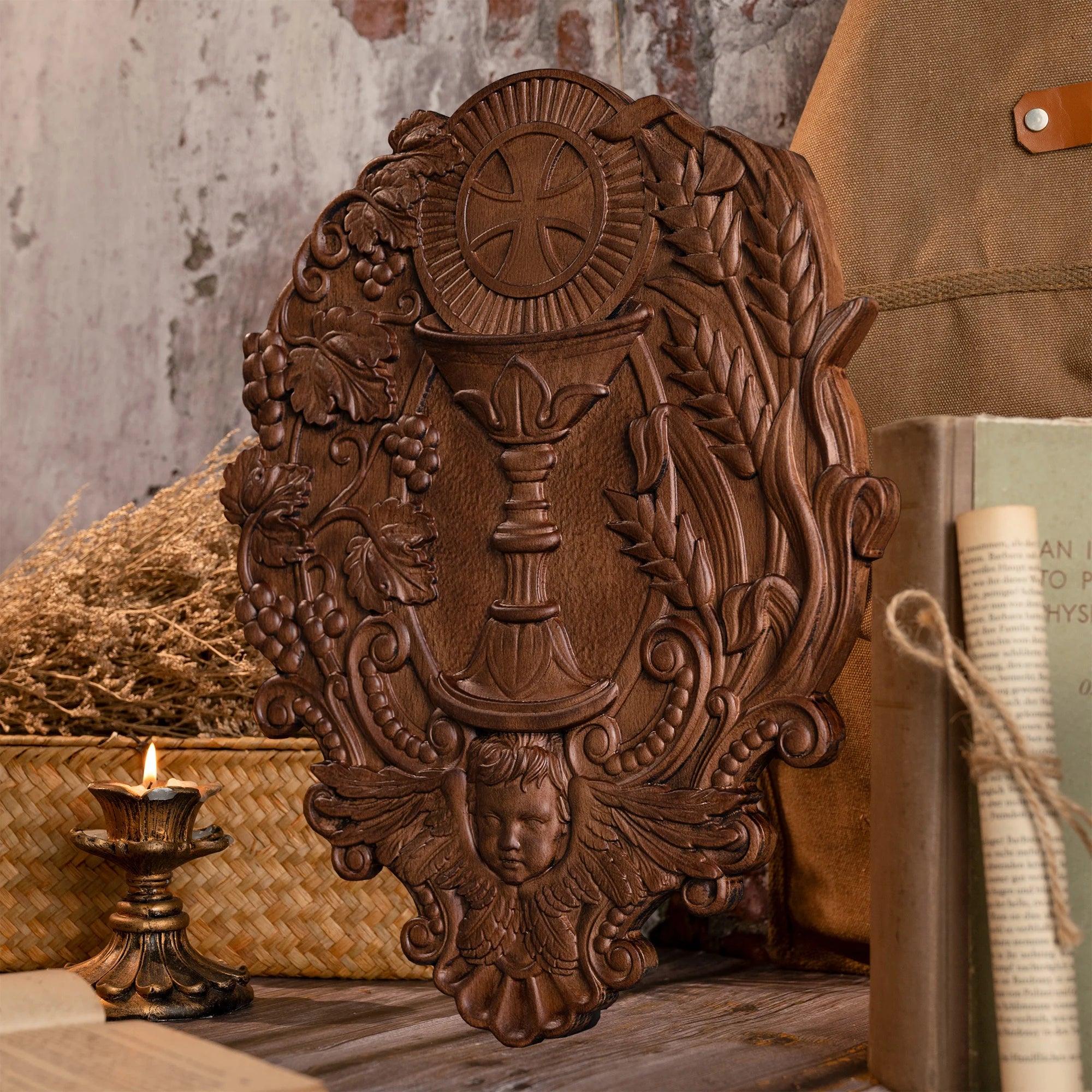 Scultura Cristiana in Legno della Prima Comunione