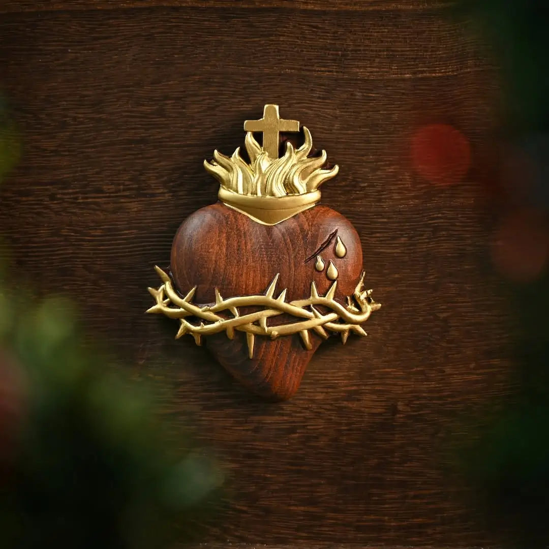 Santi Cuori in Legno