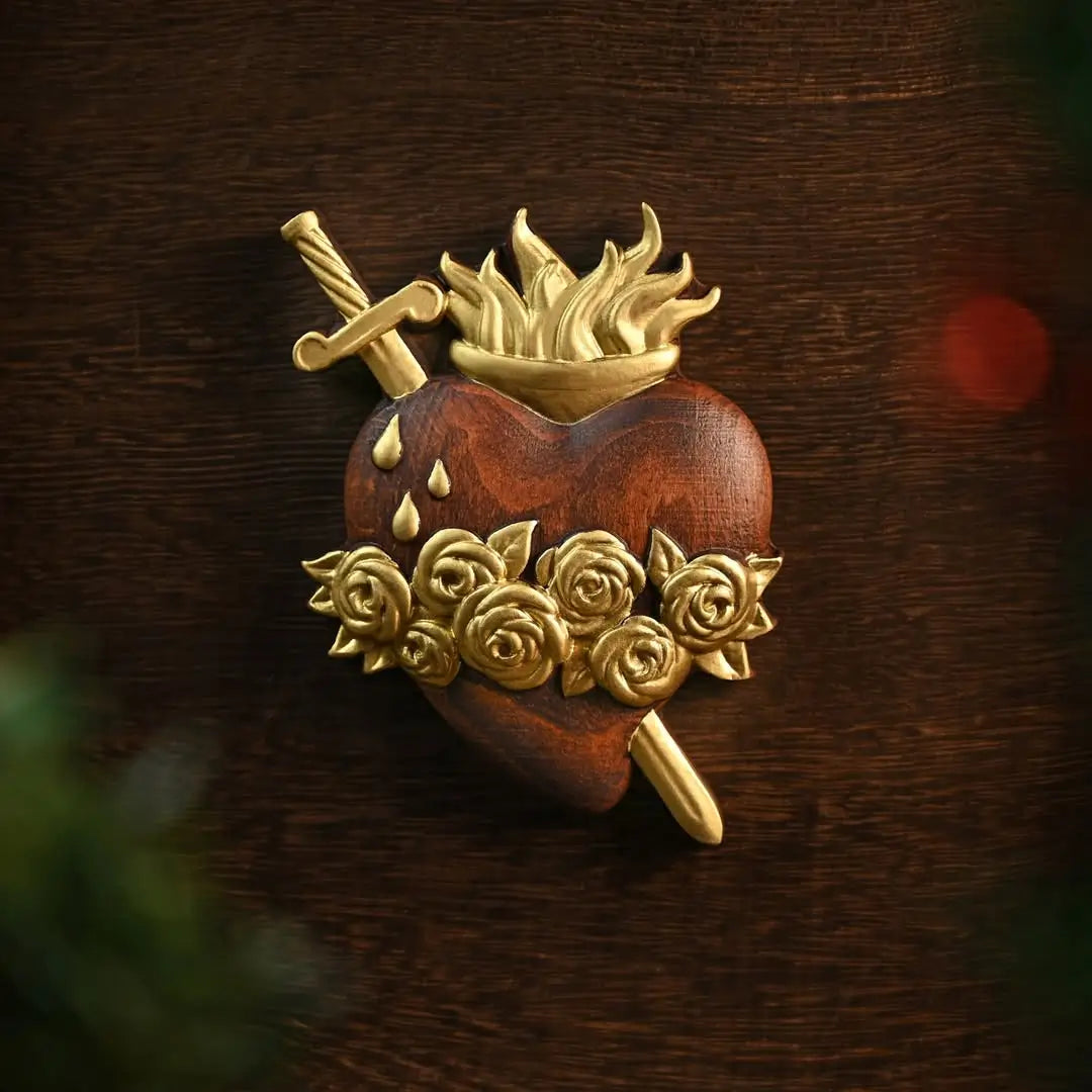 Santi Cuori in Legno